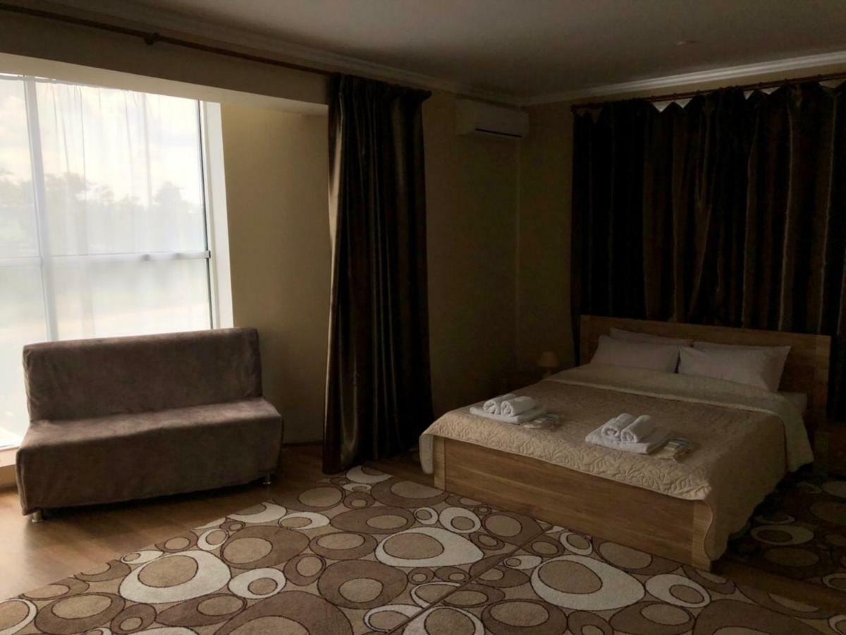 Apelsin Hotel Bilhorod-Dnistrovsʼkyy Exterior foto